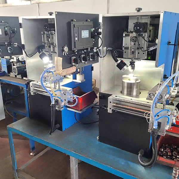 自動(dòng)定徑機(jī)